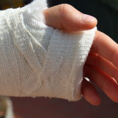 AGOTADO - Cuidados sanitarios en el área de traumatología (RA188)
